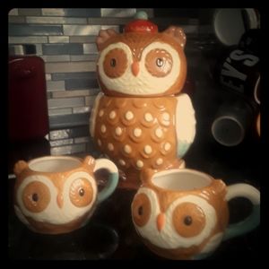 Cookie Jar with matching coffee cups